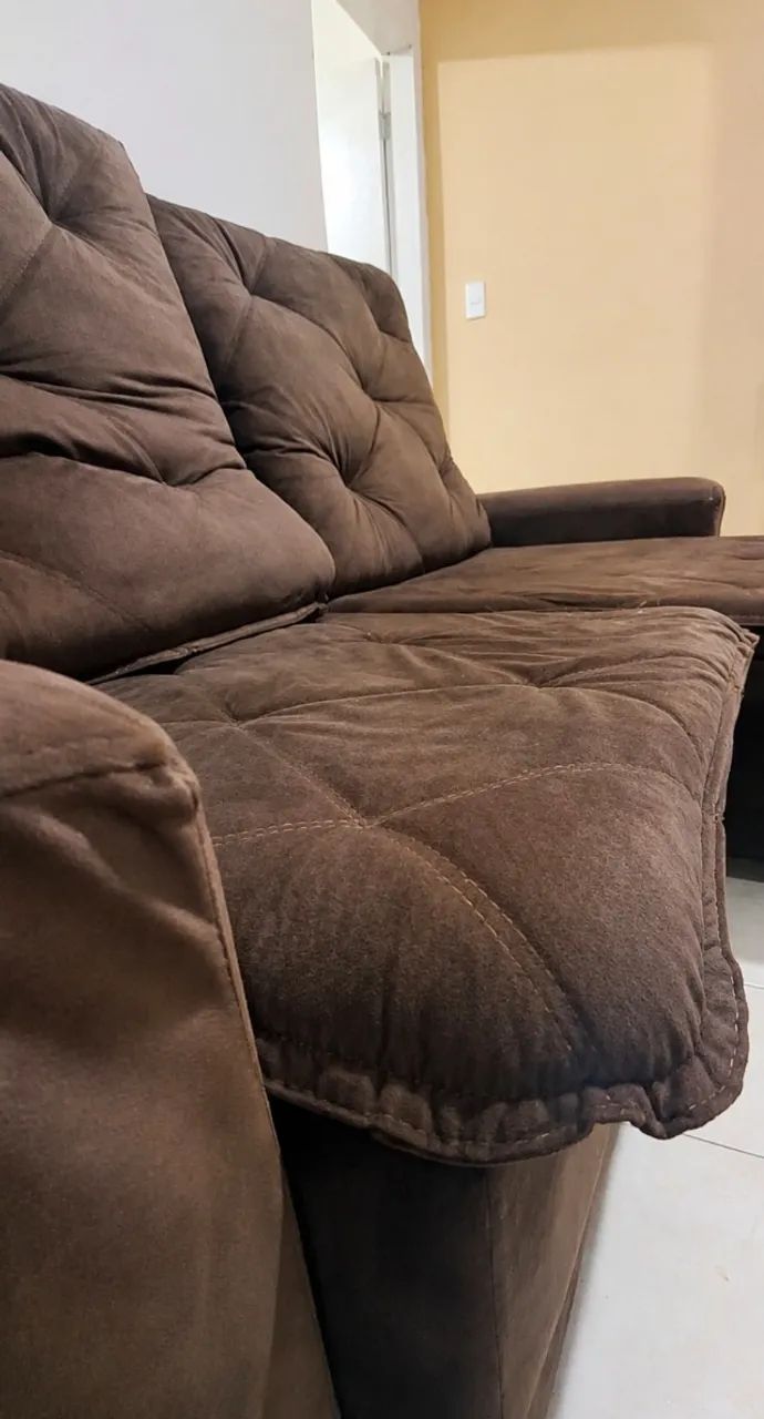 Sofa retrátil e reclinável marrom  - Foto 3