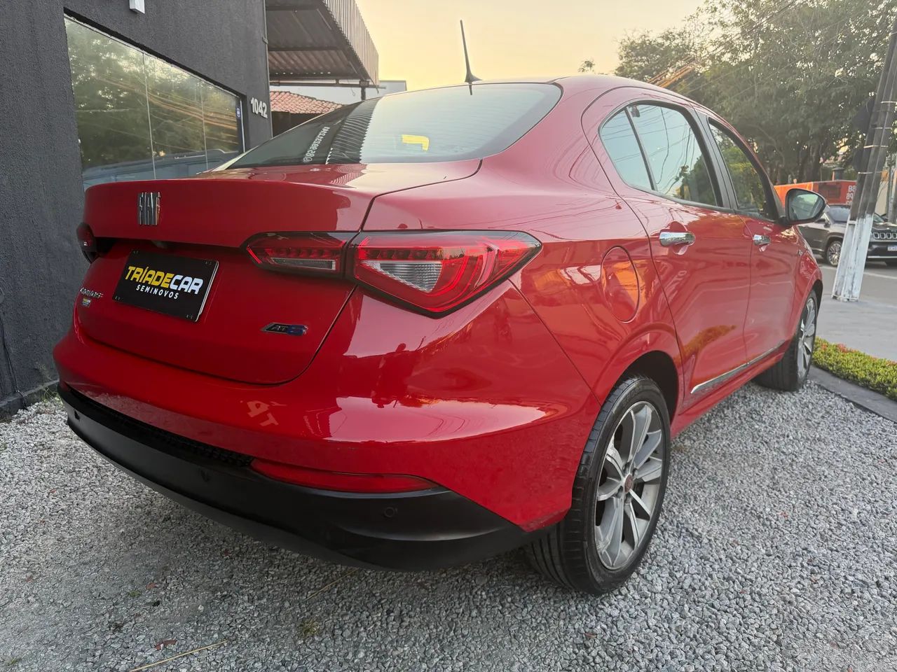 Fiat Cronos Precision 1.8 16V Flex Aut. 2019 - Foto 4