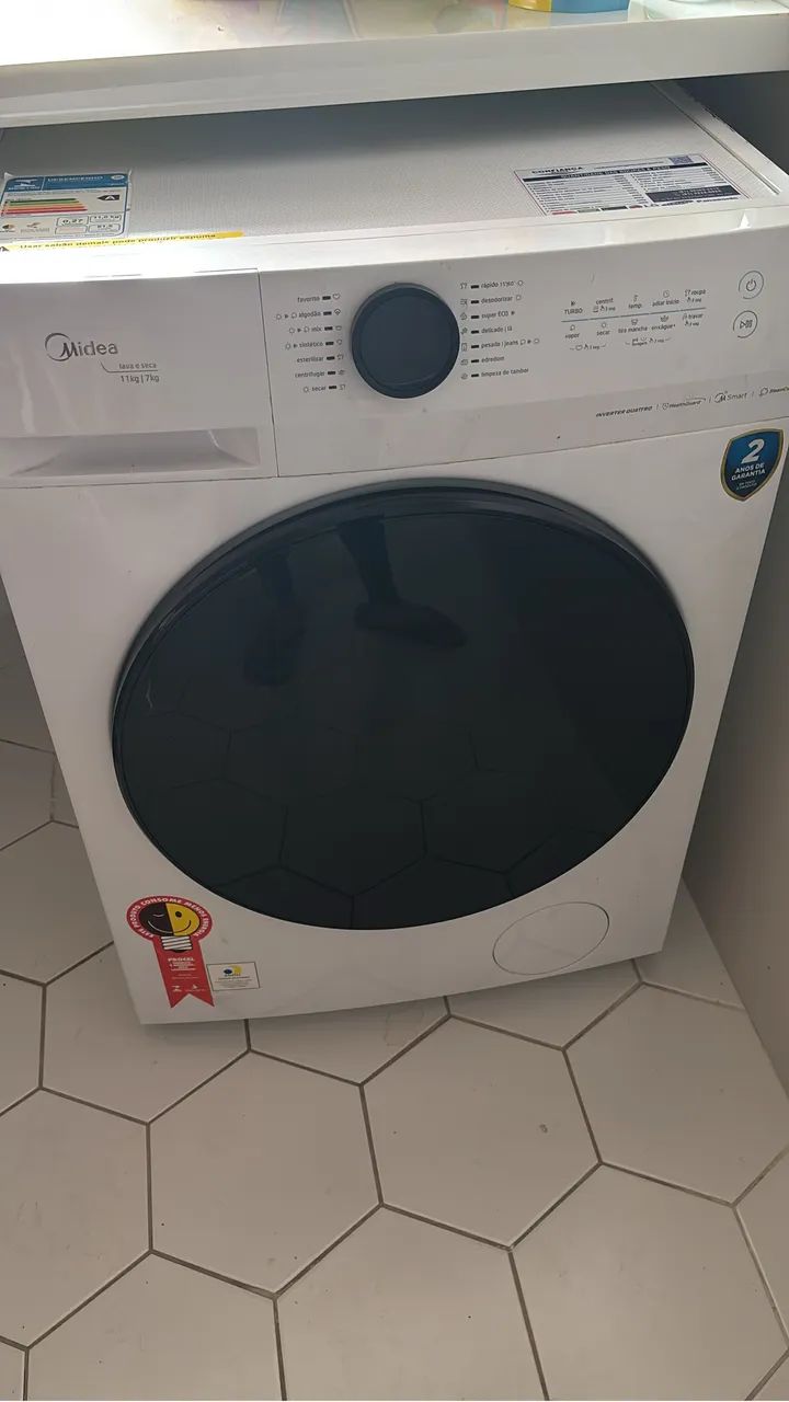 Lava e seca Midea MF 200
