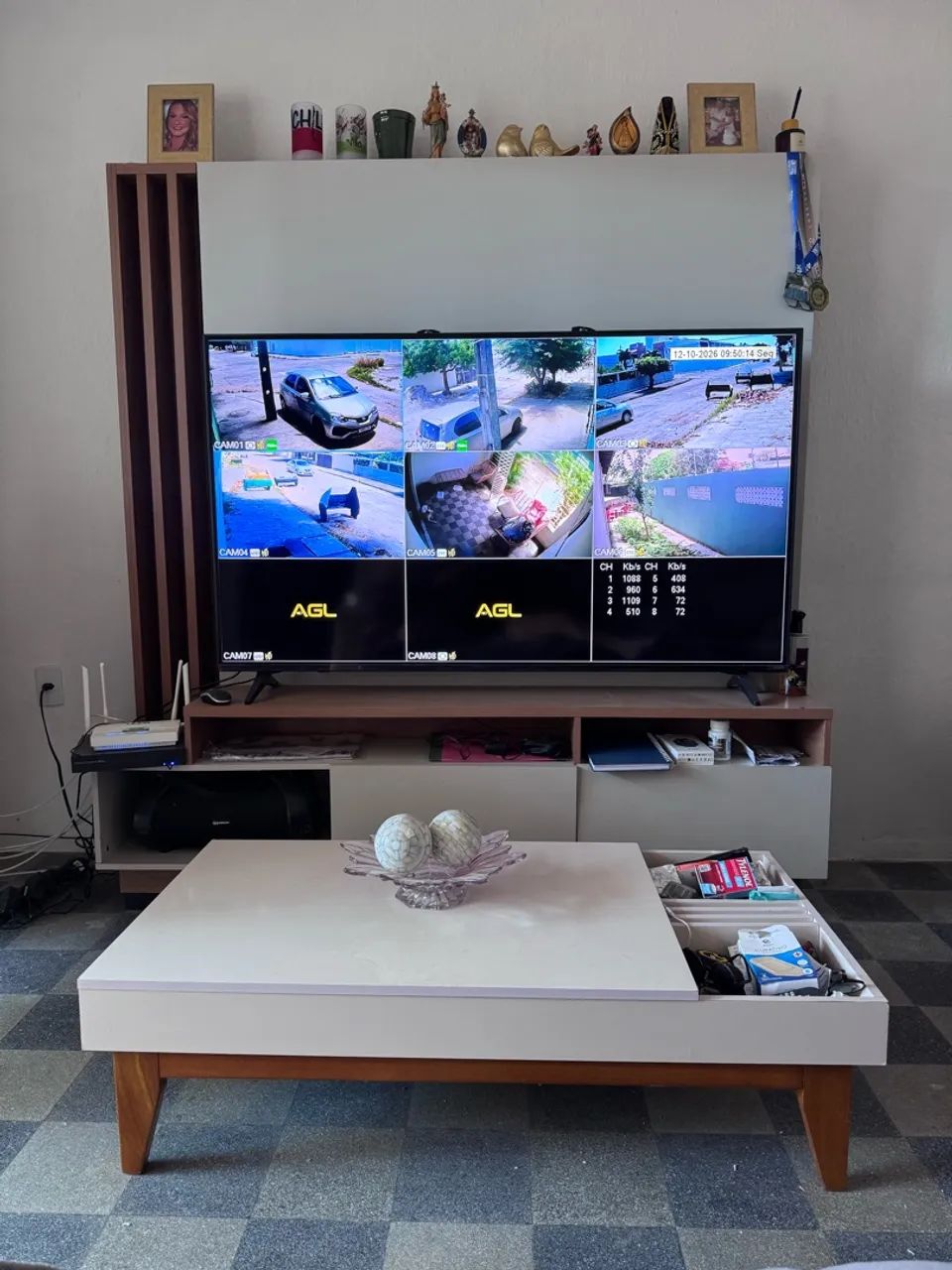 Hack e mesa de centro novíssimos!