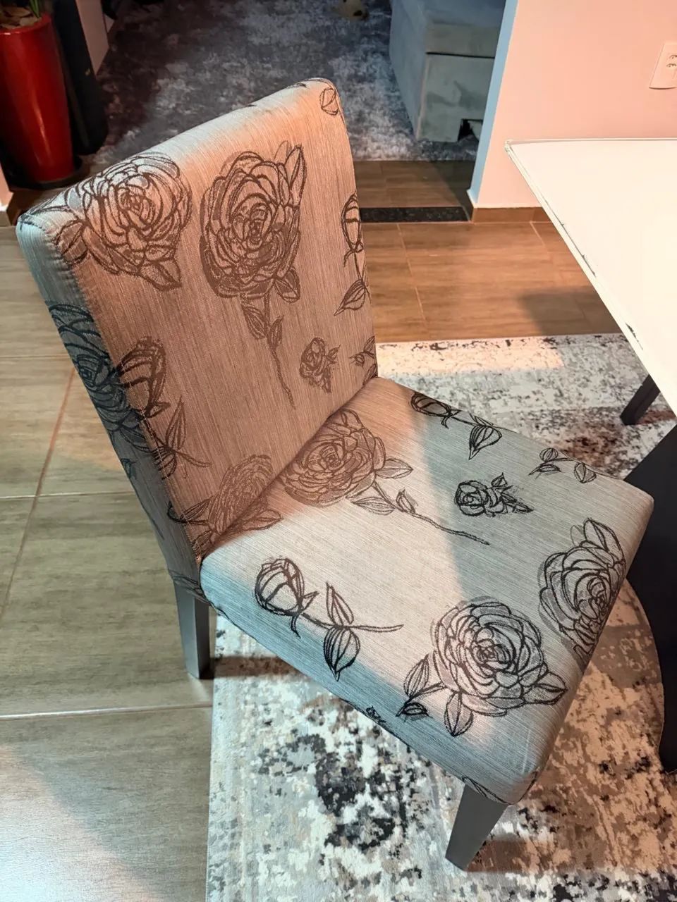Mesa 6 lugares com cadeiras  - Foto 3