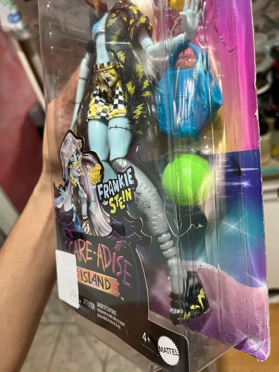 Boneca Frankie Stein Monster High Scare-Adise Island - Foto 2