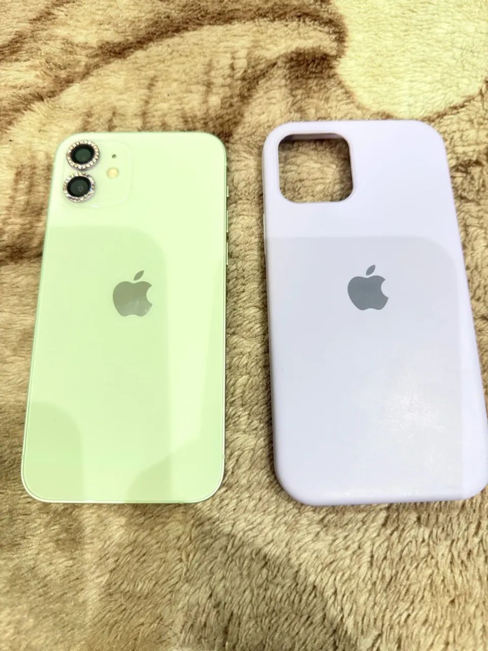 iPhone 12  128gb , saúde da bateria 79%