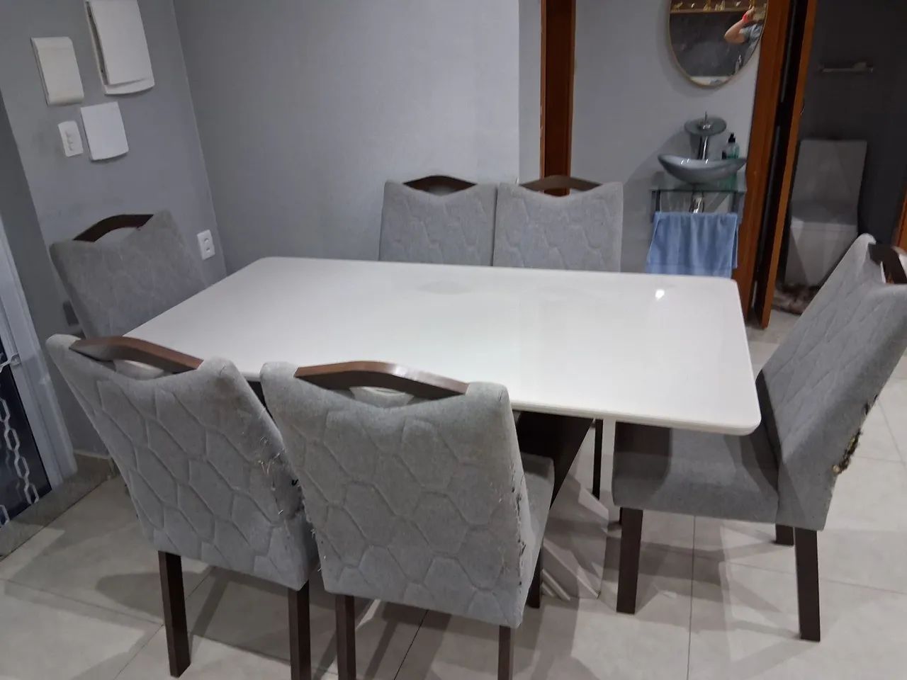 Mesa jantar  + 6 cadeiras 