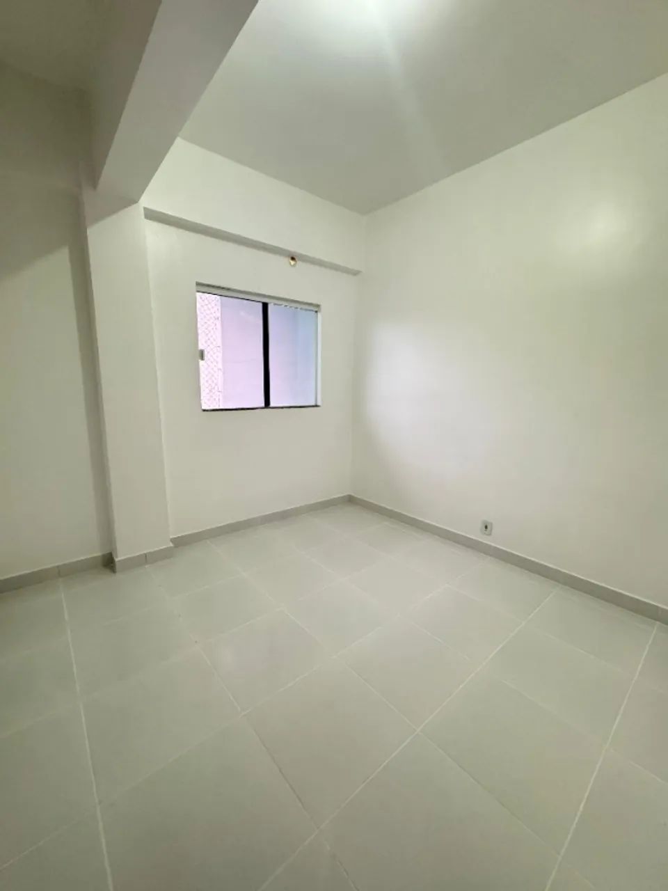 Aluga-se apartamento - Excelente localização  - Foto 3
