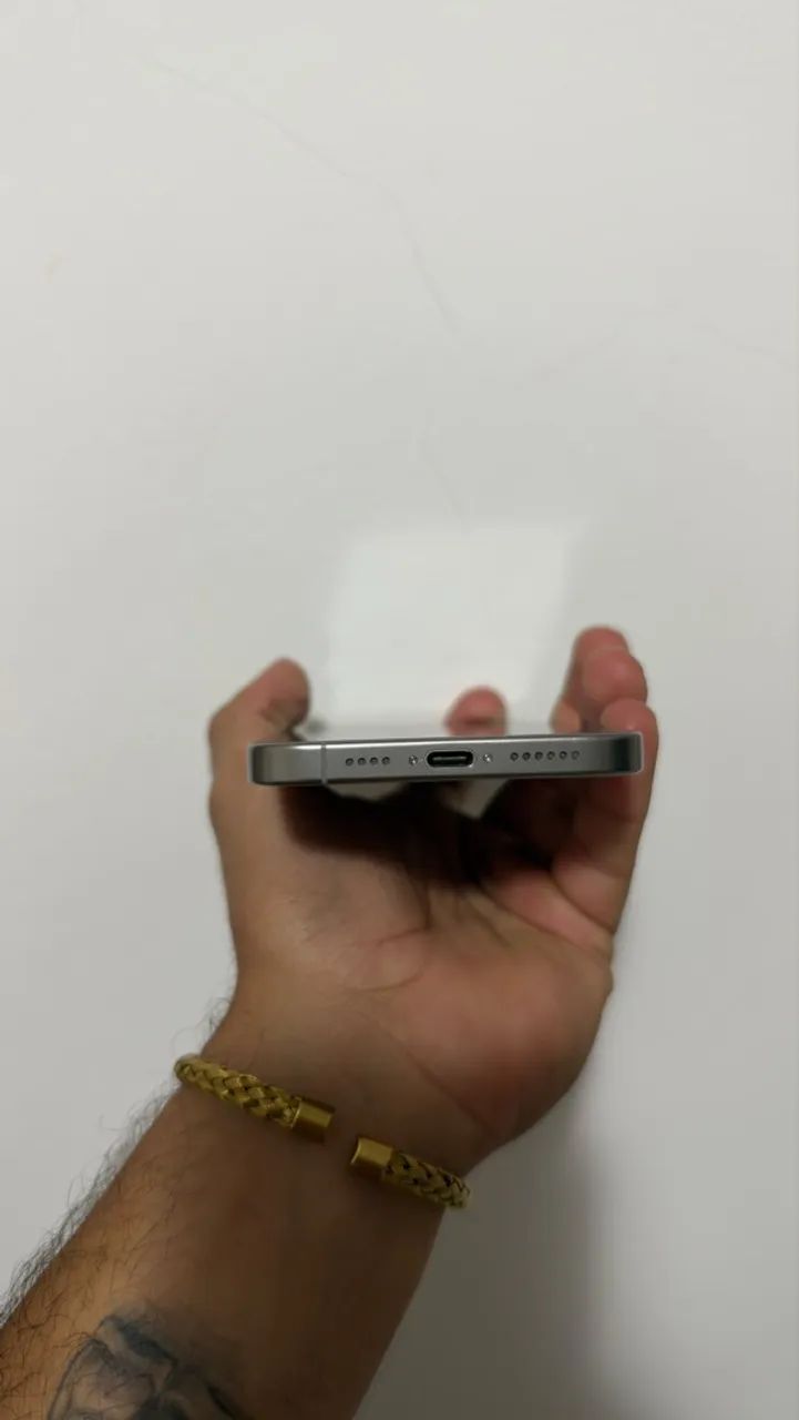 iPhone 16 pro max - Foto 4