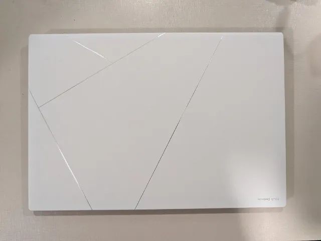 ASUS Zenbook S16 - Foto 3