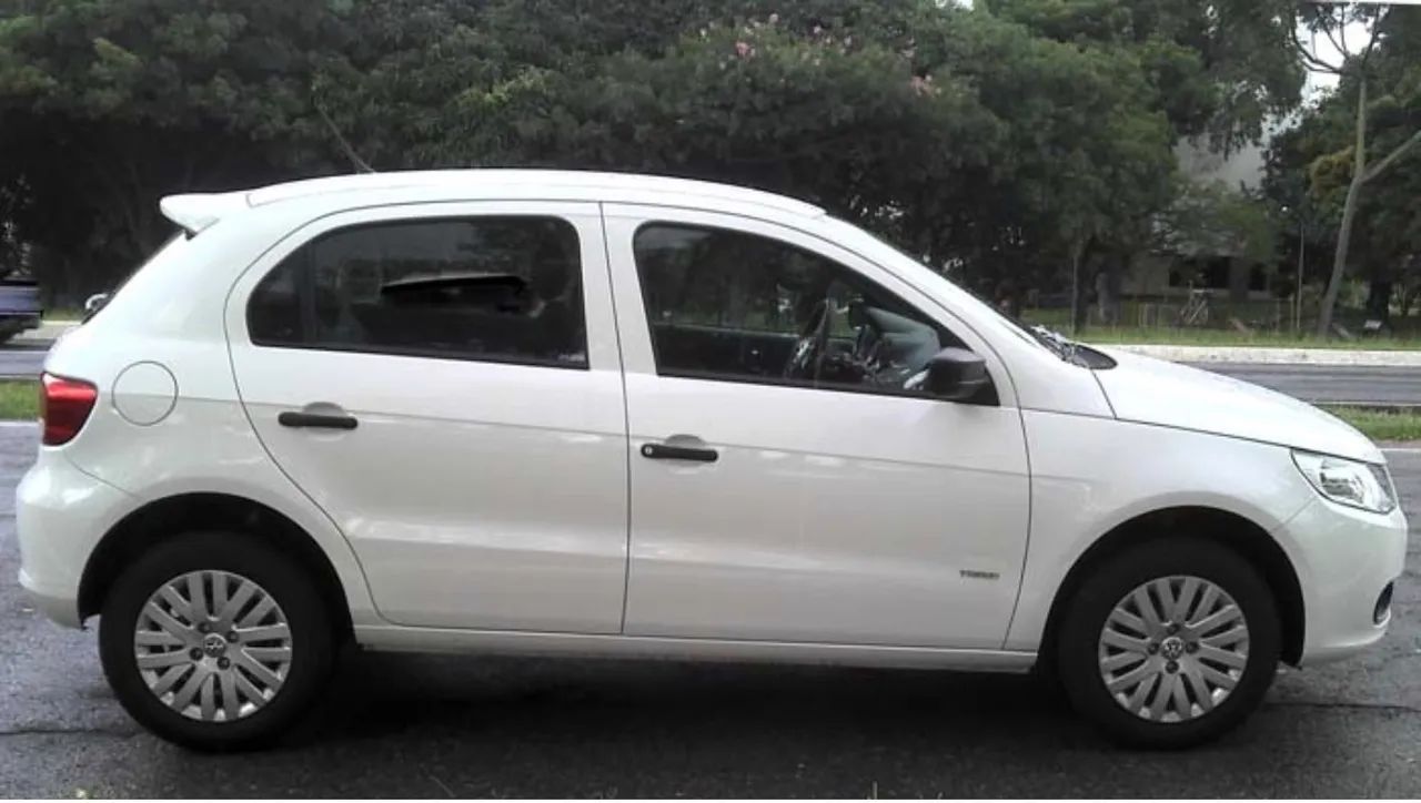 Aluguel de Carro 1600 reias mensal. 