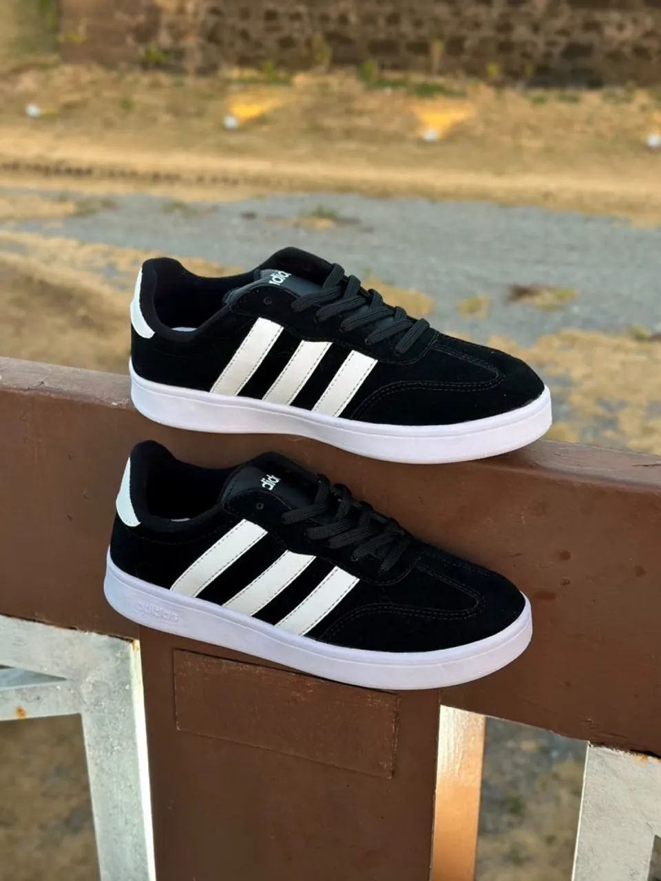 Tênis Adidas Barreda promoção  - Foto 4