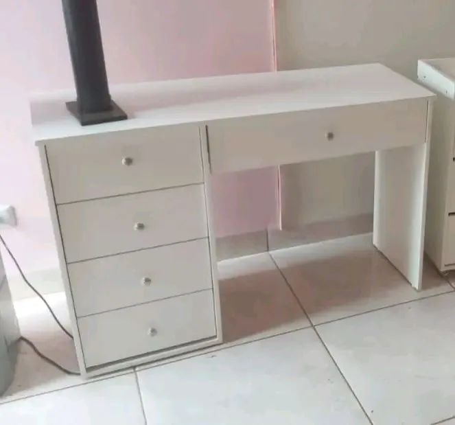 MESA MULTIUSO/ IDEAL MANICURE MDF NOVO  - Foto 3