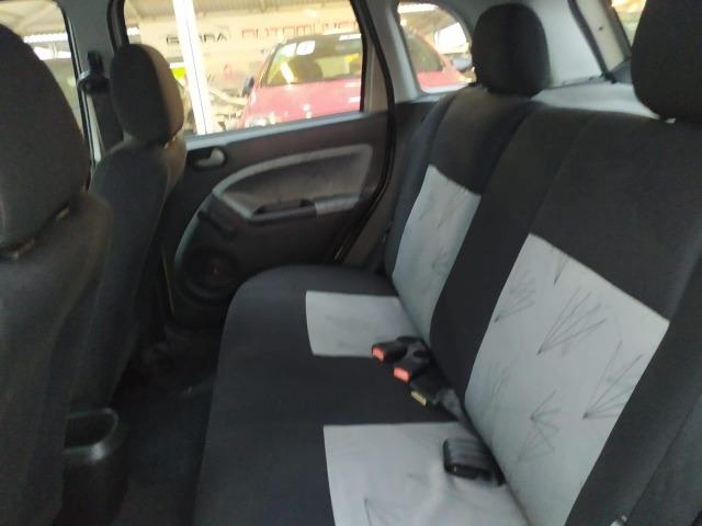 Ford Fiesta hatch 1.6 Completo Oportunidade - Foto 13