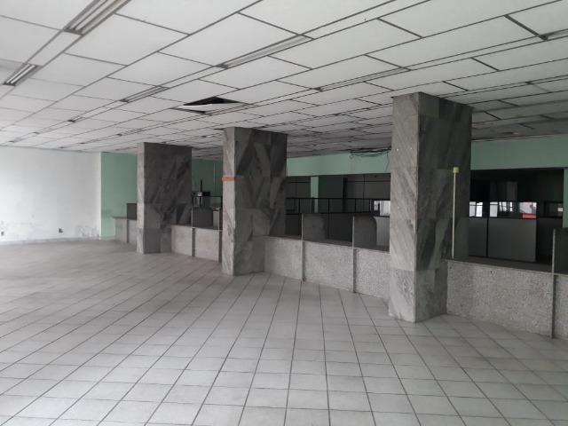 Lojão de 850m2 c/ Sobreloja e 2 Vagas no Ed. Marco, Centro - Direto com Proprietário - Foto 4
