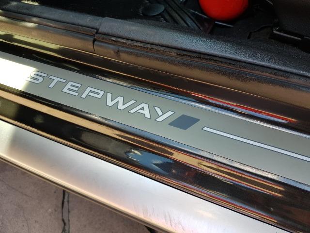 Sandero 1.6 Stepway ! De cinema, apenas 61 mil km! Único dono! - Foto 18