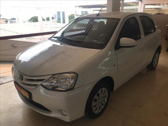 Toyota Etios 1.3 x 16v - Foto 2