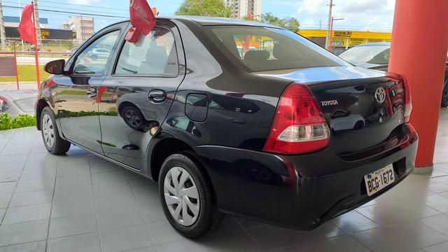 Etios Sedan X 1.5 - Foto 3
