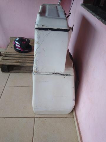 Baú de Moto - Foto 2