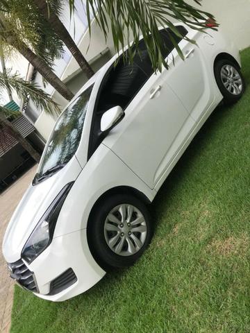 Hyundai HB20S Comfort Plus 1.6 17/17 - Foto 3