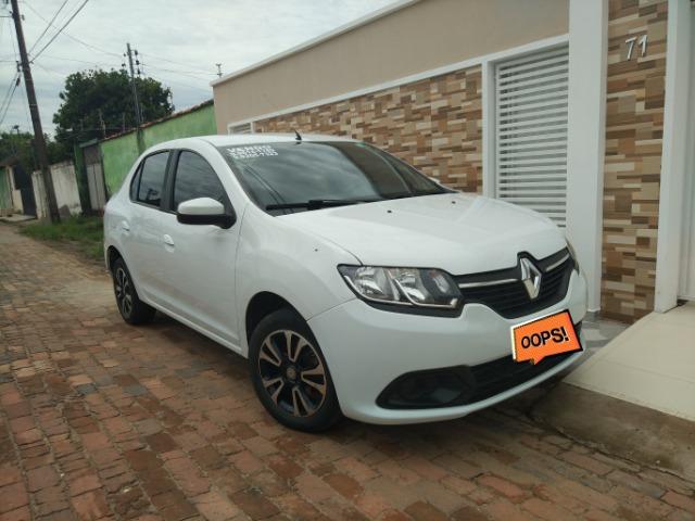 Renault Logan 1.0 16v 2014/2014 confortável e economico abaixo da FIPE