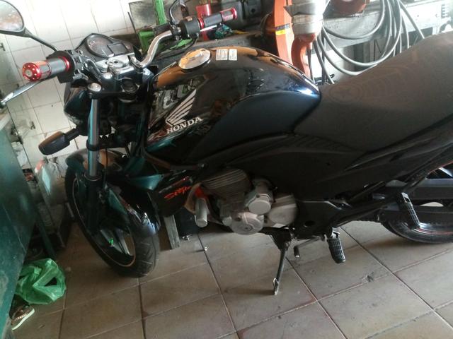Vendo cb 300