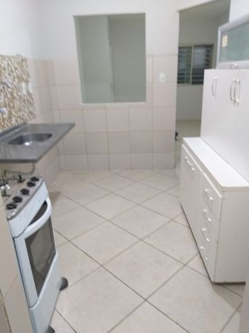 Apartamento 2/4 ótima localização /sem condomínio - Foto 5