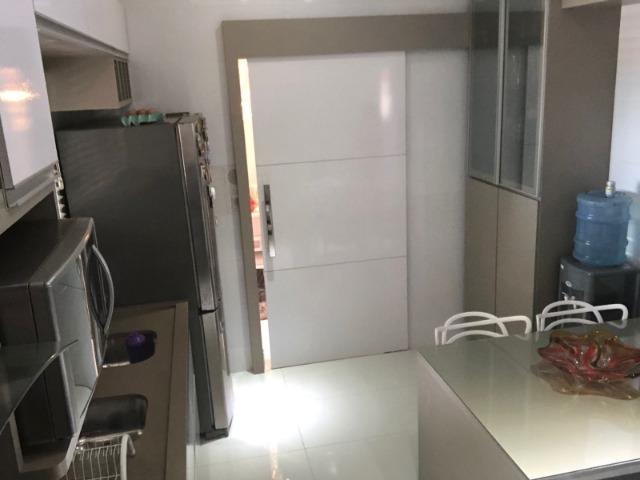 Linda casa em condomínio fechado - Realeza imóveis