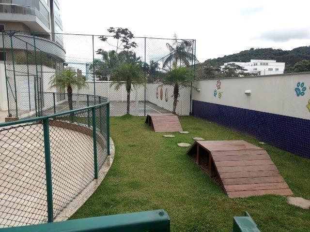 Lindo apto com 3 suítes, localizado numa das regiões mais bonita e valorizada de Joinville - Foto 19