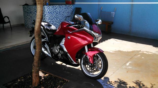 VFR 1200f - Foto 7