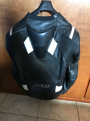 jaqueta x11 speed couro