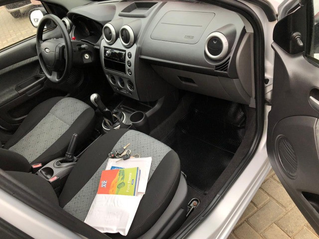 Ford fiesta 2014 s.e - Foto 6