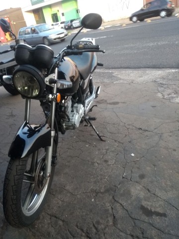 VENDO SUZUKI GRS 150 INJETADA 2016 , FILÉ DOC E RECIBO