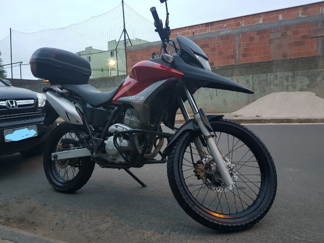 MOTO HONDA XRE 300