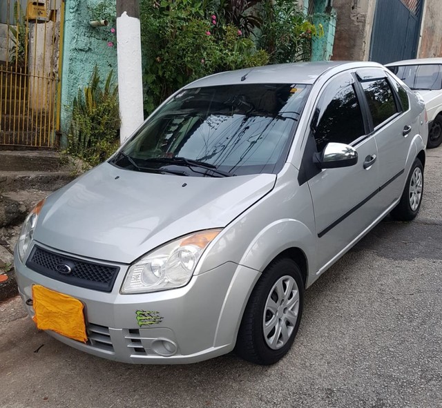 FIESTA SEDAN PRATA 2008 FLEX