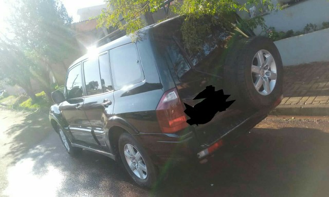 VENDO PAJERO GLS DIESEL 2005/06