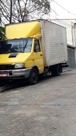 VENDO OU TROCO POR CARRO É VOLTA