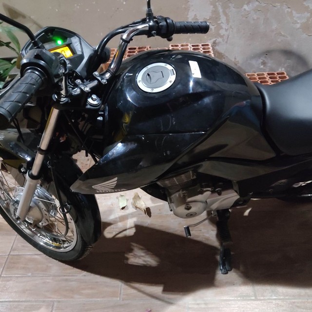 HONDA CG 125I FAN FLEX ANO 2016/2017 COR PRETA
