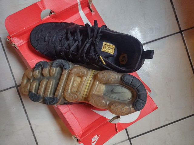 olx vapormax plus