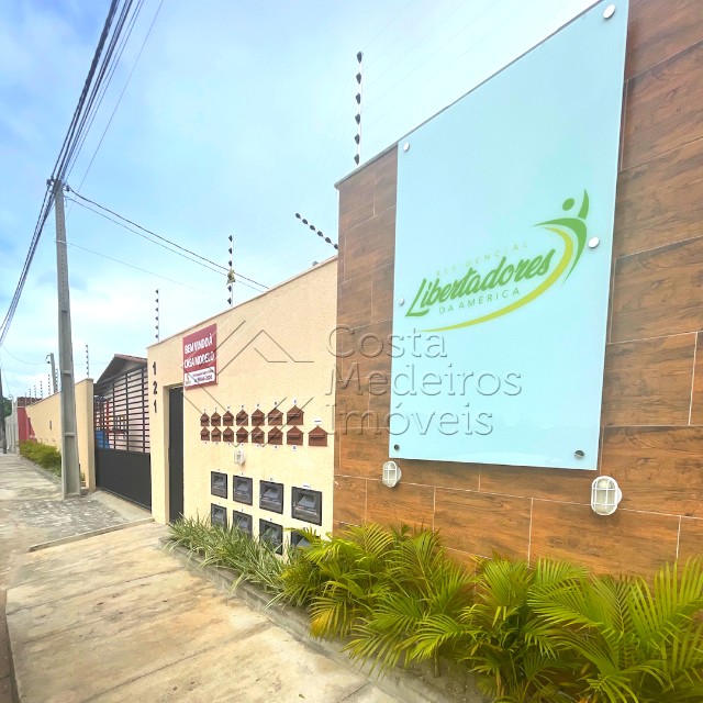 Casas no Plaza Ganden - São Gonçalo 