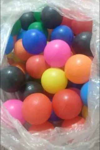 Pack de 100 bolas coloridas INTEX Fun Ballz