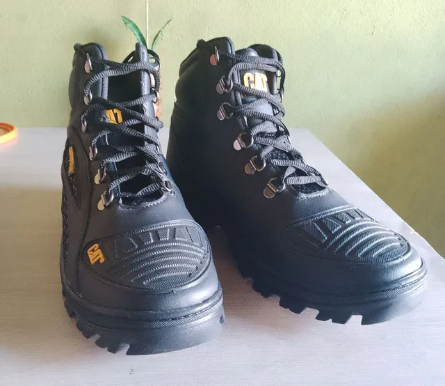 Bota Coturno Botina Masculina Caterpillar Bico pvc Palmilha em Gel  Impermeável