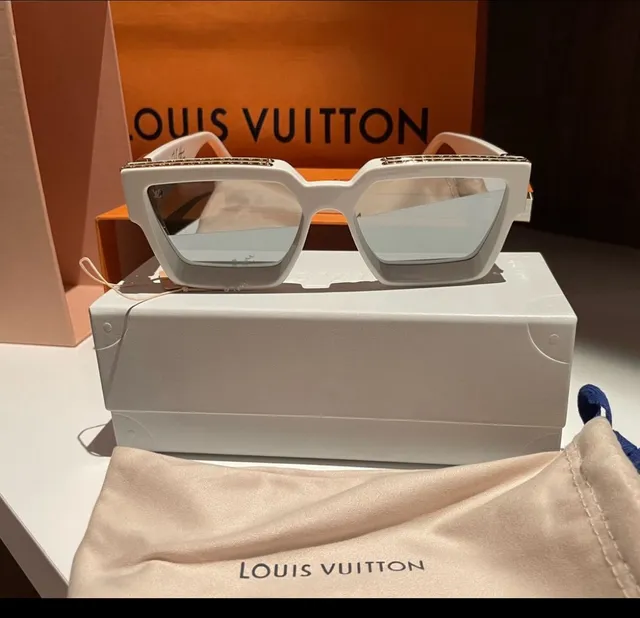 Oculos da louis vuitton  +71 anúncios na OLX Brasil