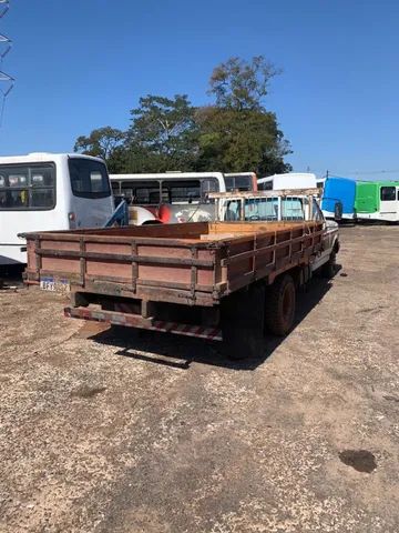 Caminhonete Ford F 4000 / Motor MWM 229 /  Carroceria carga seca /  1993/94 / Diesel