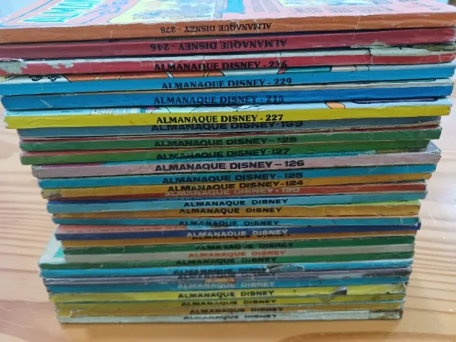 (item 147) Lote com 28 revistas Almanaque Disney
