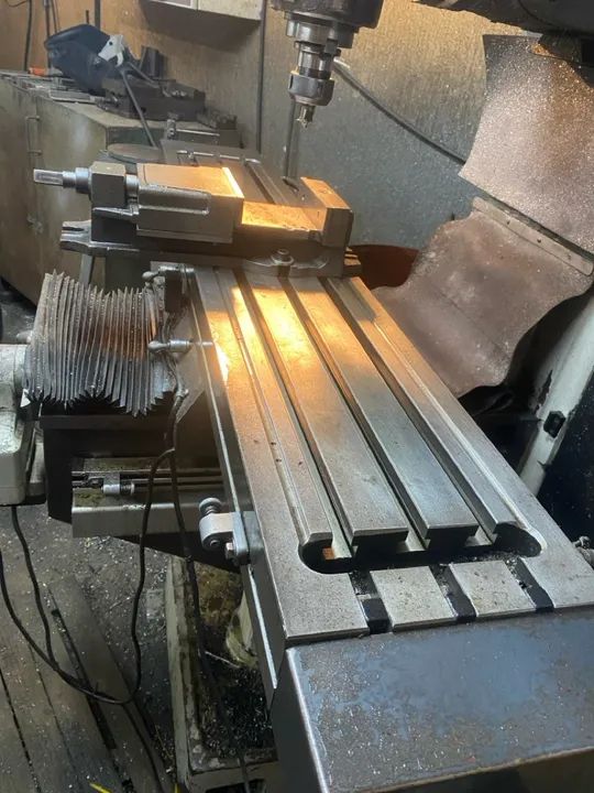 Fresadora Pinnacle ISO40 - único dono  - Foto 5