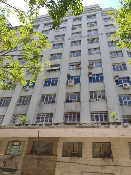 Alugo Sala Av. Churchill - Centro - RJ. - Foto 2