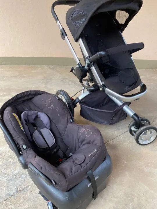 Carrinho de Bebê Quinny Moodd  + Bebê Conforto Maxi-Cosi