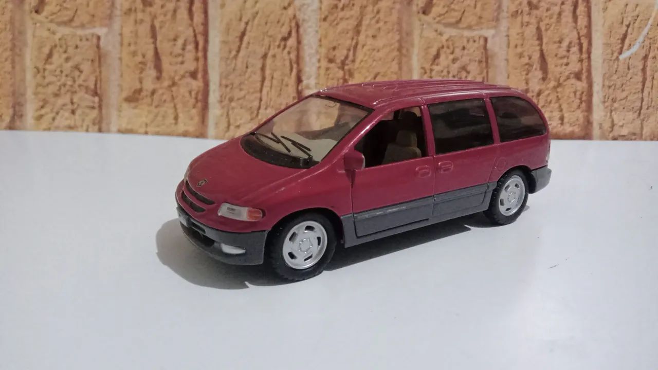 Miniatura Dodge Caravan1/32 - Foto 2