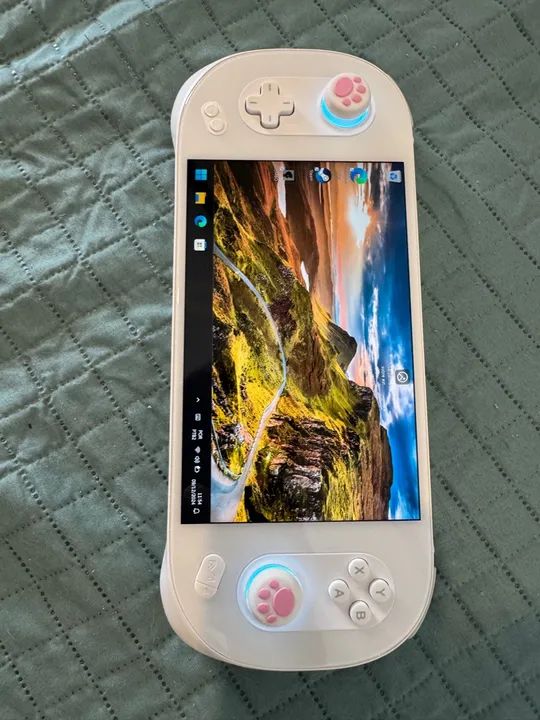 Ayaneo 2S - 32gb RAM e processador 7840u - Foto 3