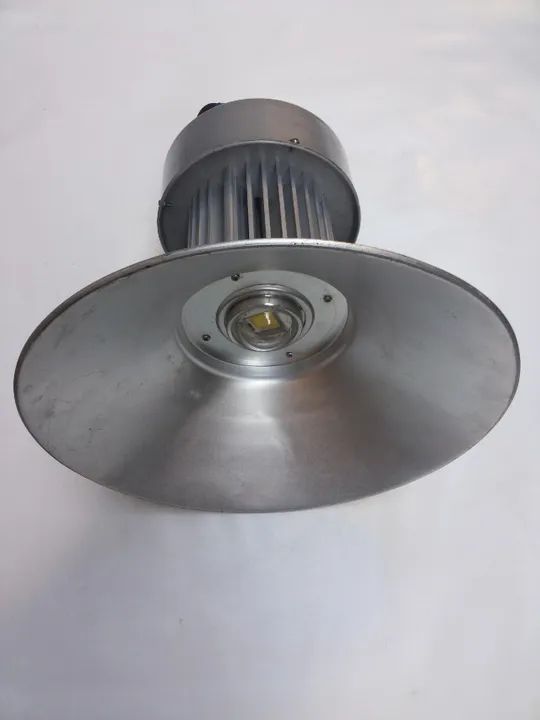 Refletor de LED profissional de alta potência - Foto 3