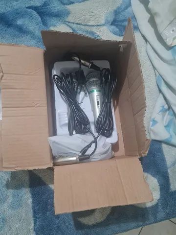 NOVO Microfone com fio ótimo pra cantar e dia a dia. Novíssimo 