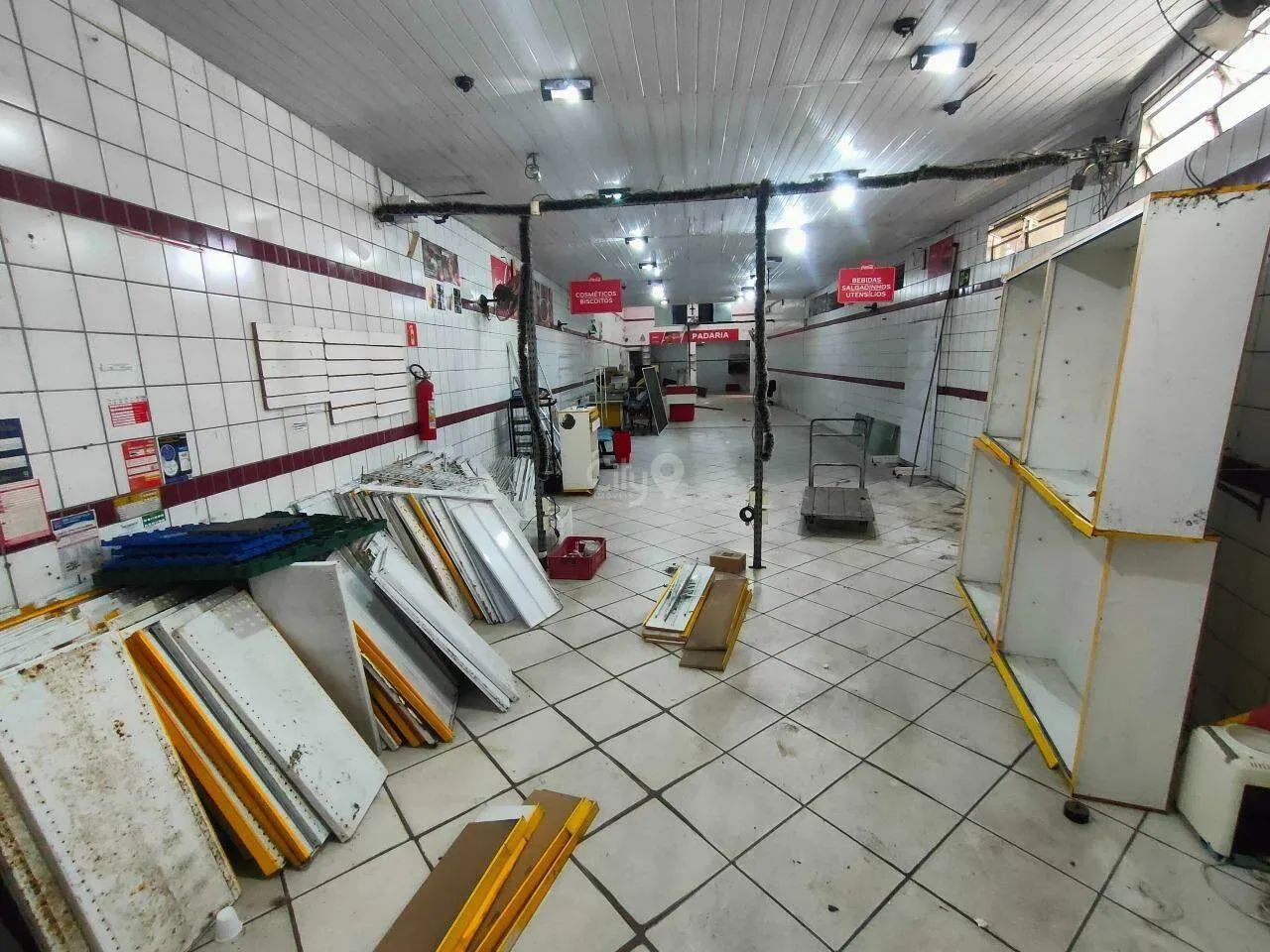 Anúncio de Aluguel - Ponto Comercial no Bairro Industrial - Foto 2